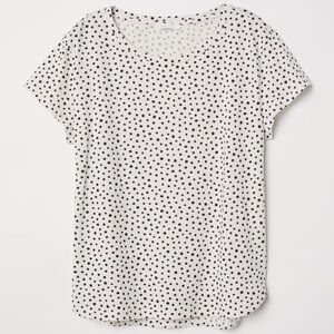 H&M Black and Cream Polka Dot Short Sleeve Tee Small